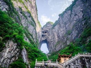 天門山圖片,大自然的鬼斧神工，空中仙境一瞥