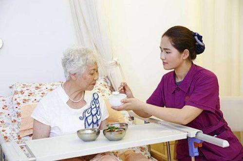 全家帶凳子吃瓜金千金爆料了,全家帶凳子吃瓜背后的故事